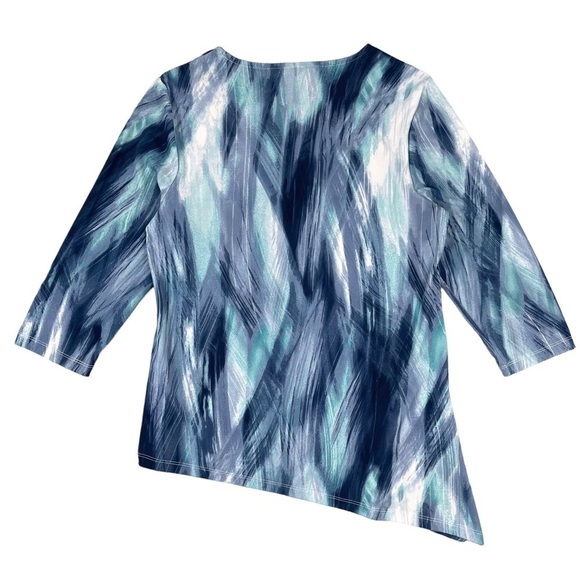 Chicos Easywear Top 2 Medium Printed V Neck 3/4 Sleeve Asymmetrical Hem Blue - Picture 5 of 9